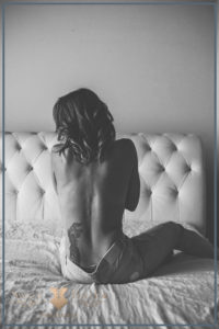 casual boudoir reportage in spijkerbroek