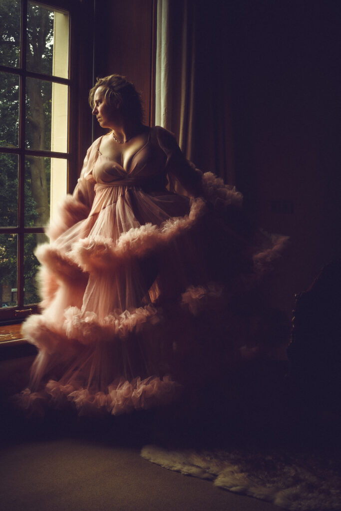 pompeuze jurk voor fabulous 40 verjaardagsshoot