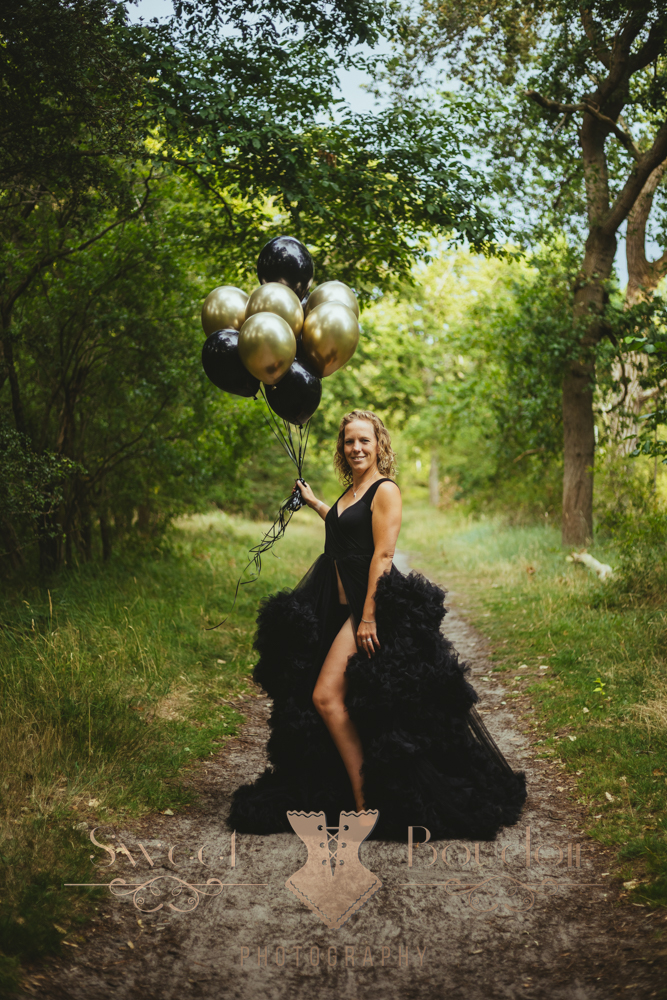 fabulous verjaardags fotoreportage in de buitenlucht met ballonnen